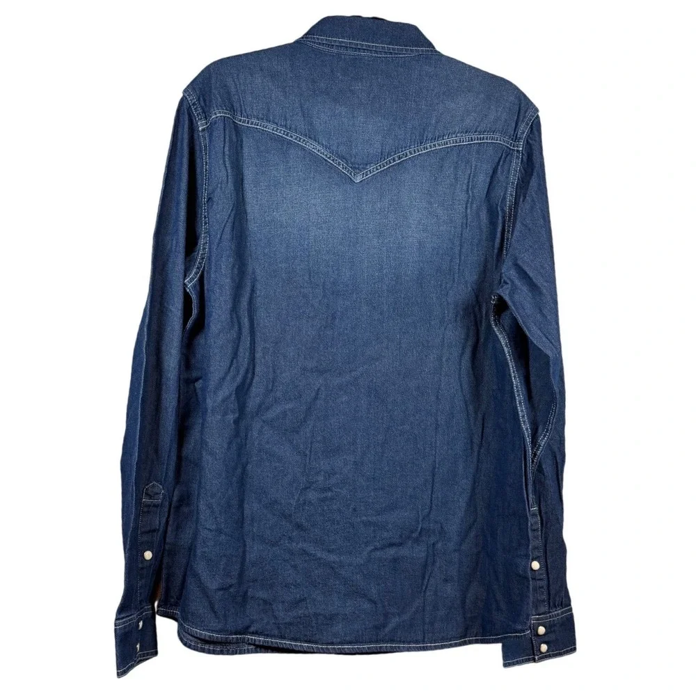 NWOT TRUE RELIGION, Men's Chambray Western Shirt, Pearl Snap, Size Medium